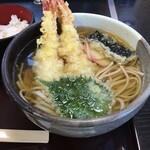 もちむぎのやかた - 天ぷら麺