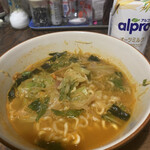 ジュピター - 料理写真:ノグリ、野菜を入れて作ってみました。辛い〜