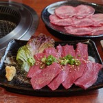 焼肉 東燈亭 - 