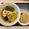 ラーメンの丸福 一番星 - 塩ラーメンとミニチャーハン(270円)です。