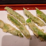 てんぷら 近藤 - 京いんげん（普通のいんげんの方がオススメ）