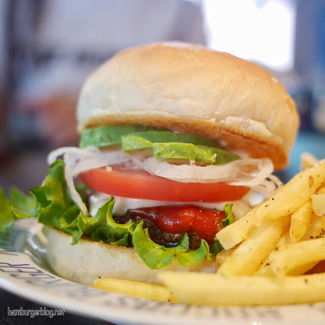 ラコスバーガー （RACCOS BURGER） - 郵便局前/ハンバーガー | 食べログ