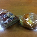 青谷ベーカリー - ホットケーキサンド！！ｗと栗パン
