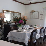 ラ・ロゼット - サロンのような店内