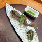 味心 すず木 - 活き鮎塩焼き