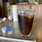 カフェ・ド・アプローチ - アイスコーヒー400円