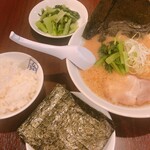 Ramen Dou Sendai Kko - 仙台っ子・海苔・小松菜・ライス
