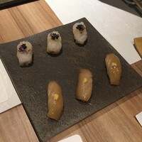 鮨 つむぎ - 白エビとサワラの漬け