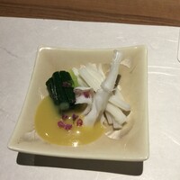 鮨 つむぎ - アオリイカと九条葱の酢味噌和え