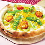 パスタフローラ - たっぷり春キャベツのカラスミチーズピザ