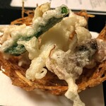 満寿家 - 満寿家　蛍烏賊と天豆白扇揚げ
