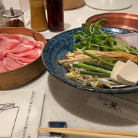 しゃぶしゃぶ 山笑ふ 銀座店 - 