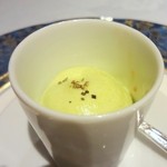 ラ・ベ - アミューズ