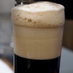 ビールスタンド重富 - アサヒ ドライブラック 参度注ぎ アップ