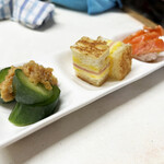 がばちょ - セット（アテ3品+ドリンク1杯/500円） この日のラインナップはね、もろきゅう、クロックムッシュ、サーモン炙り寿司♪