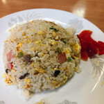 新華園 - やきめしアップ♪