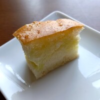 MAIN DINING by THE HOUSE OF PACIFIC - フォカッチャ