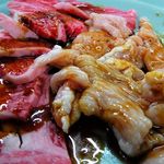 江畑 - 肉たち。