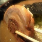 らぁめん 喜乃壺 - バラロール巻きチャーシュー デカイ！