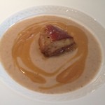 フォリオリーナ・デッラ・ポルタ・フォルトゥーナ - ★7.5　キクイモとフォアグラのスープ