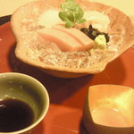 桜田 - お造り　しび（まぐろの幼魚）　鯛　烏賊