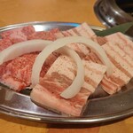 焼肉牛若 - 
