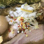 麺屋 なると - 料理写真:特製濃厚煮干しそば（塩）1000円