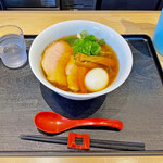 超純水採麺 天国屋 - 「鶏醤油らぁめん」¥950＋「平飼い卵の味玉」¥150