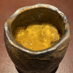 イル アオヤマ - 広島のジュンサイと三河湾キタクラサキ雲丹に名古屋コーチンのコンソメジュレをかけて