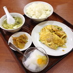 美山飯店 - ランチメニュー「芝えびと玉子炒め定食」（７００円）２０１３年３月