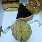 アラレシュー★タルト・ショコラ★オ・プティ・マタン★モンブラン