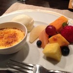 キャトルラパン - ◆●◆デザートも相変わらず盛りだくさん。。ふぅ～