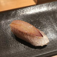 匠 進吾 - 