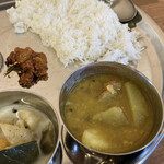 東インドオディシャ食堂 パツカリー - 菜食ターリーセットのアップ