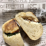 Pane Ho Maretta - 肉味噌フロマージュ ¥290