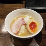 櫻井中華そば店 - スープ茶漬け