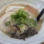 らーめん 阿吽 - 塩とんこつラーメン￥700