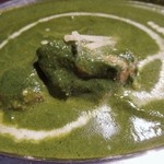 インディアンキッチン - ほうれん草チキンカレー