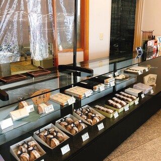 御菓子処 亀屋_2