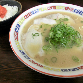 博多ラーメン とんとん_0