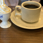 Kissa Suzuya - ウインナーコーヒー