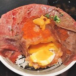 吉祥寺 肉ドレス海鮮丼 - 