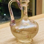 宮坂 - オールドバカラ: 中世のお姫様が使っていそうですね。