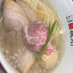宍道湖しじみ中華蕎麦 琥珀 ららぽーと福岡店 - 