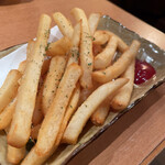 稚内海鮮と地鶏の個室居酒屋 旬蔵 - ポテトフライ 580円