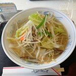 野菜たっぷりタンメンの店大久保 - タンメン