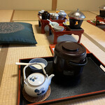 一乗院 - おひつに炊きたてのご飯(自作しているお米だそう)が。