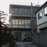 お店の外観（3階部分）