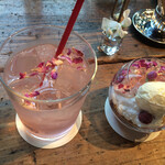 青山フラワーマーケット グリーンハウス 南青山本店 - 