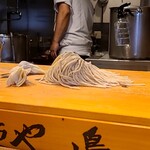 らぁ麺や 嶋 - ストレート麺